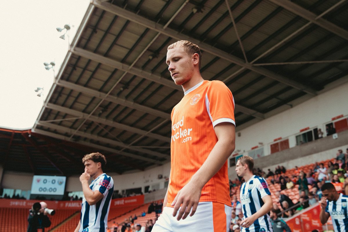 Minutes in the tank 🙌🏼🍊 <a href="/BlackpoolFC/">Blackpool FC</a>