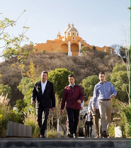 JLozanoA's tweet photo. #AvisosParroquiales Hoy es cumpleaños del expresidente Enrique Peña Nieto, a quien le mando un fuerte abrazo dondequiera que se encuentre. Felicidades 🎉 https://t.co/IsX9IGOV7b