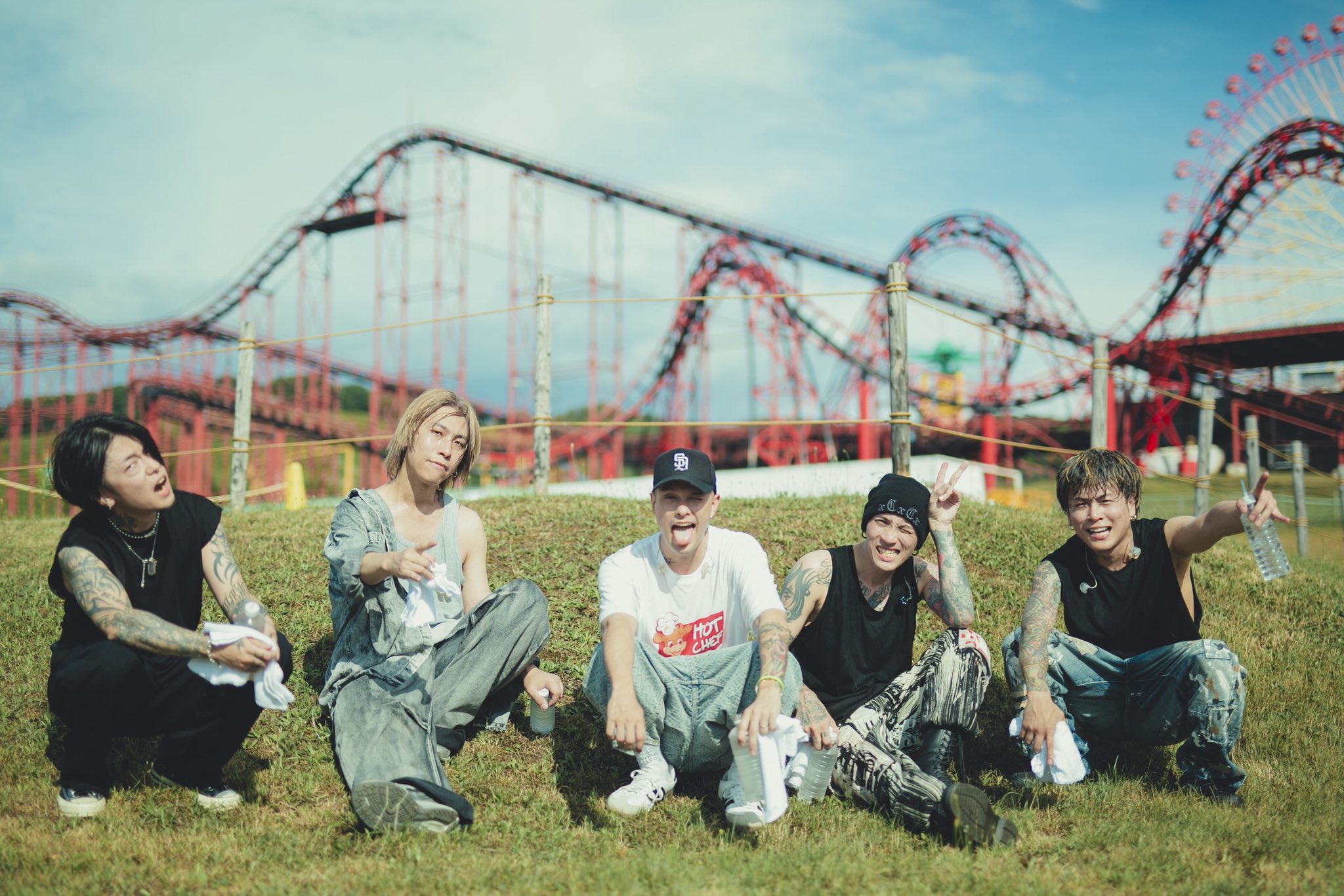 coldrain 赤デスメタルロンT NEX_FEST 会場限定　Lサイズ 超美品 coldrain 赤デスメタルロンT NEX_FEST 会場限定