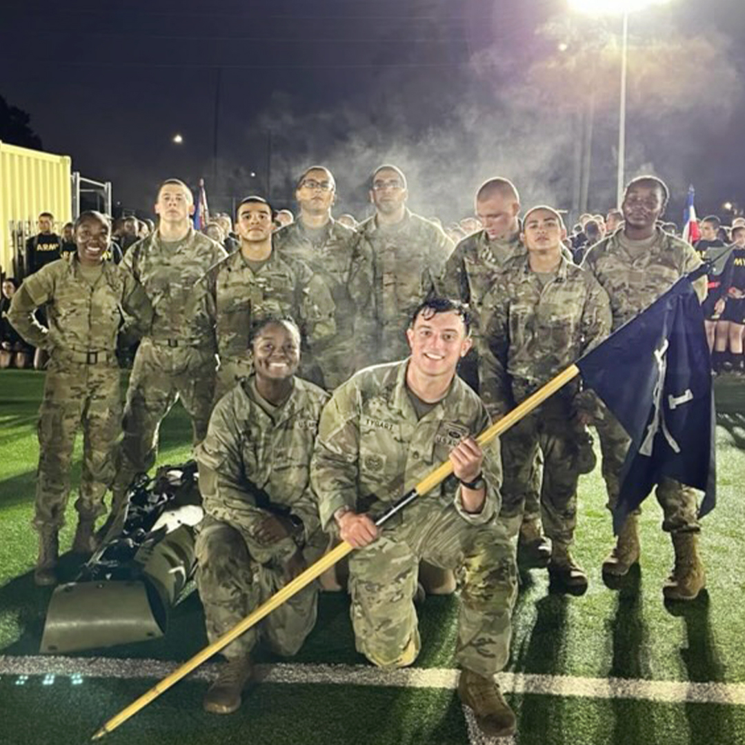 ArmyGuardOhio's tweet image. “What makes the #NationalGuard unique to me is the opportunity to serve your country, but also being able to pursue your own career simultaneously.” -PFC Nate Spencer
🇺🇸 Learn more at iGuardOhio.com