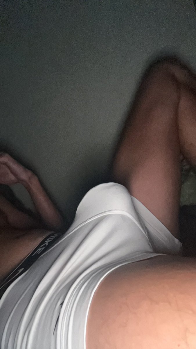 OwenCharlieJosh's tweet photo. Spooning until we make love👀 #sellingcontnent #straightacting #roughtops #lads #fypシ https://t.co/Iwqx3tBkXU