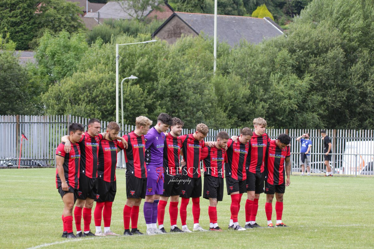 Lee Scott tweet media