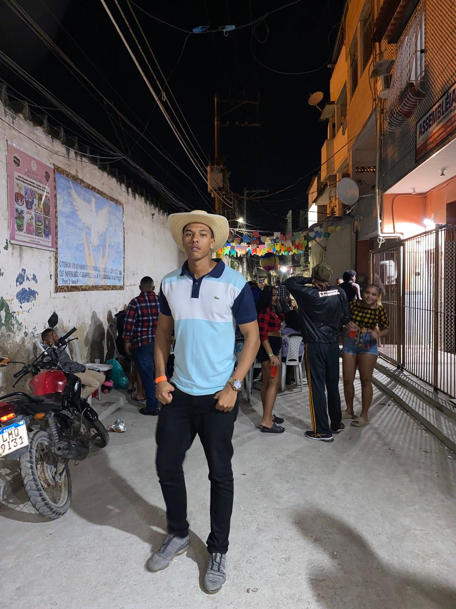 adr_dops's tweet photo. Jogada de vaqueiro 🤠🫶🏾 https://t.co/LY9F7bRqum