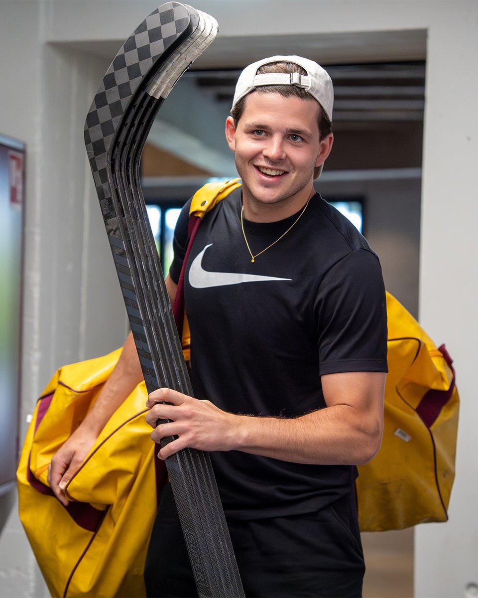 Prospect Camp 2025 - here we go! 🤩

#SIHF #zämefürdSchwiiz #ensemblepourlaSuisse #insiemeperlaSvizzera #insembelperlaSvizra