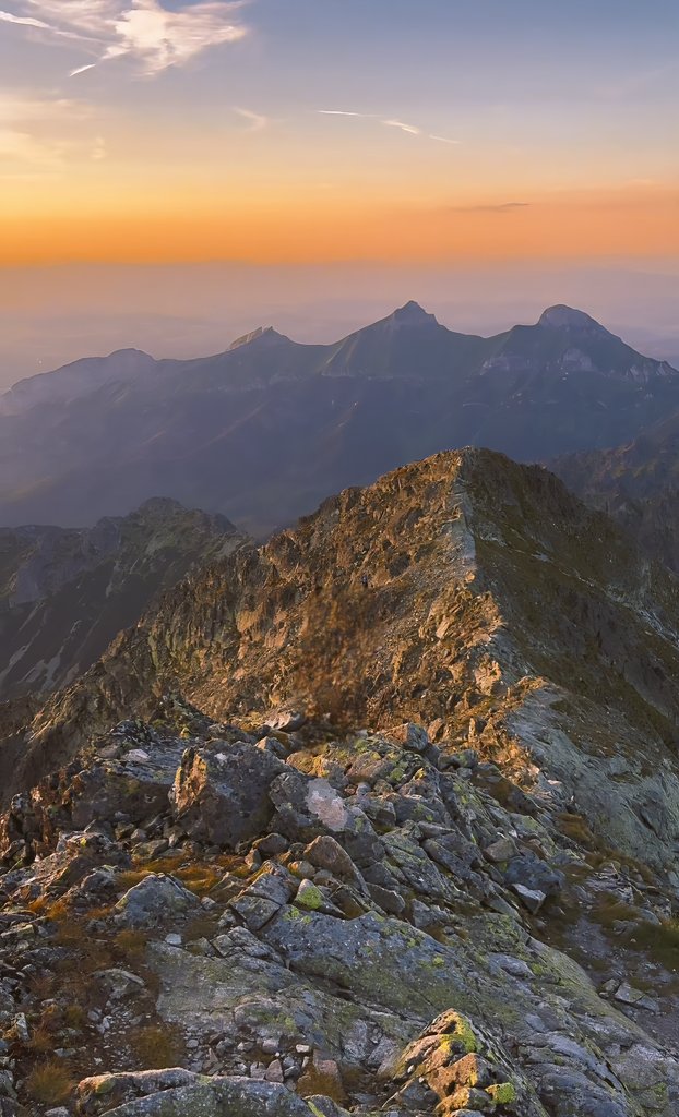 Sunset in the Tatra Mountains 🇵🇱
📸 By me 🙋‍♂️
