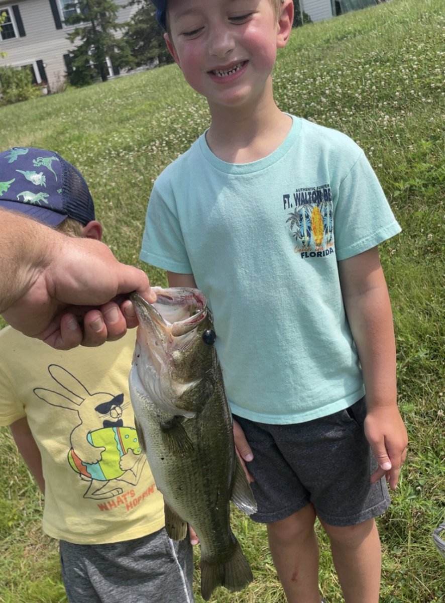 CoachSiwicki's tweet image. Had a memorable summer fishing with my boys! Blake and noah each landed their first bass!
 #FamilyTime #FirstCatch