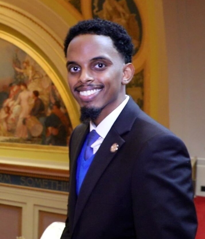 GlobeEyeNews's tweet image. BREAKING:
Socialist Muslim Omar Fateh officially wins Minneapolis Democratic Party endorsement for mayor.