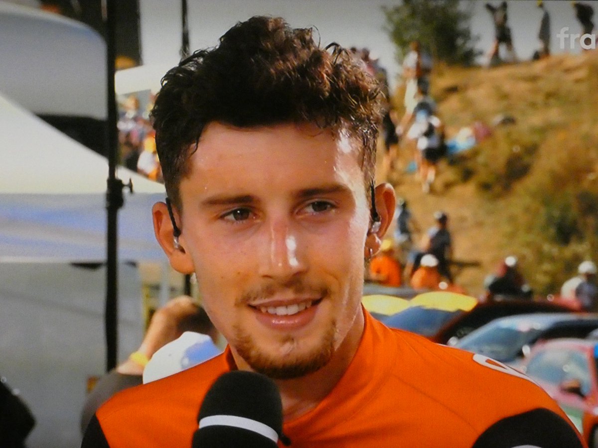 Episode 15 <a href="/LeTour/">Tour de France™</a> : Muret ➡️Carcassonne. <a href="/kevin_vauquelin/">Kevin Vauquelin</a> ,vainqueur du #RégionTour en avril dernier, termine 47e de l'étape et conserve sa place de 5e au classement général <a href="/MaillotjauneLCL/">Maillot Jaune LCL</a> 👏. 
Bonne journée de repos 😉
#TDF2025 #arkeabbhotels #roulonsaudacieux