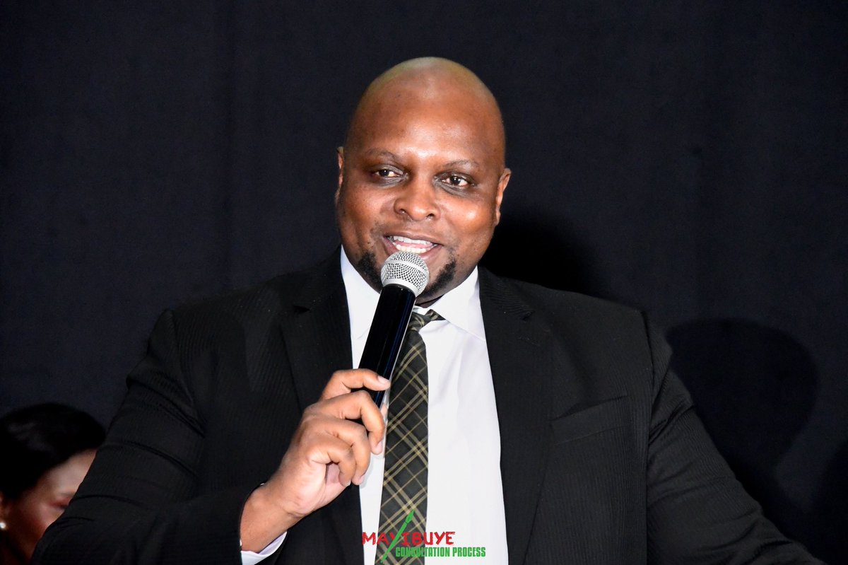FloydShivambu's tweet image. Today we had an inspirational fellowship at the Rivers of the Living Waters Ministries in Evaton. Mayibuye National Chaplain and Leader of the Ministries Archbishop Bafana Zondo is a decisive and clear Leader. May God continue to protect and bless him and the Ministries.…
