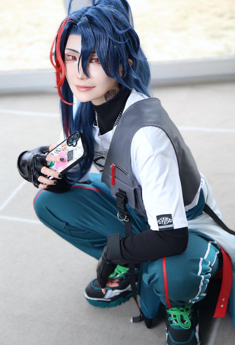 【cos】
🌈🕒 / 🔑🐍
📷(<a href="/smk_cmr/">そめこ（カメコのすがた）</a>)