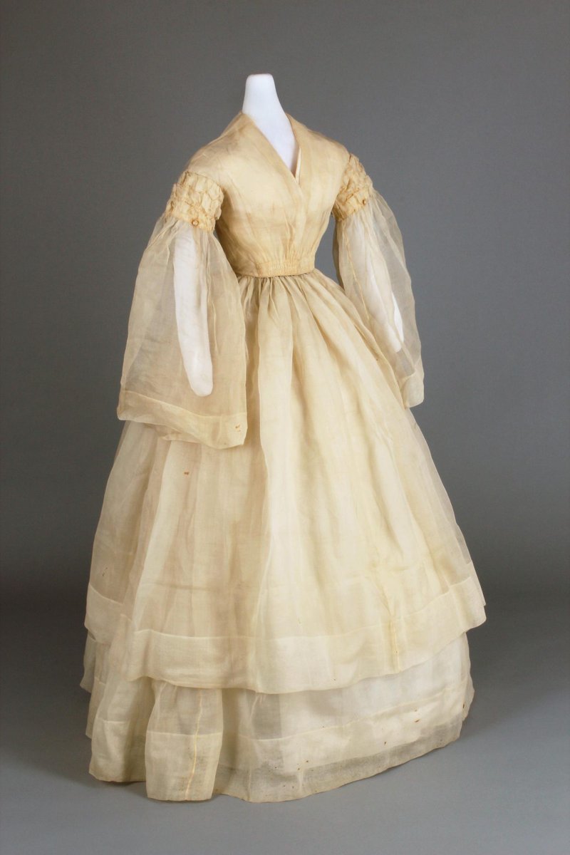 WikiVictorian tweet media