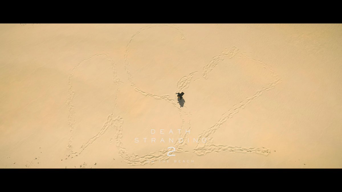 I was curious to test out after playing the first game from when I was walking in the snow I noticed in the distance my footsteps would disappear. So I tried it in the sand and was able to spell out DS2! Epic Game, thank you! <a href="/HIDEO_KOJIMA_EN/">HIDEO_KOJIMA</a> <a href="/PlayStationCA/">PlayStation Canada</a> #ps5 #DeathStranding2