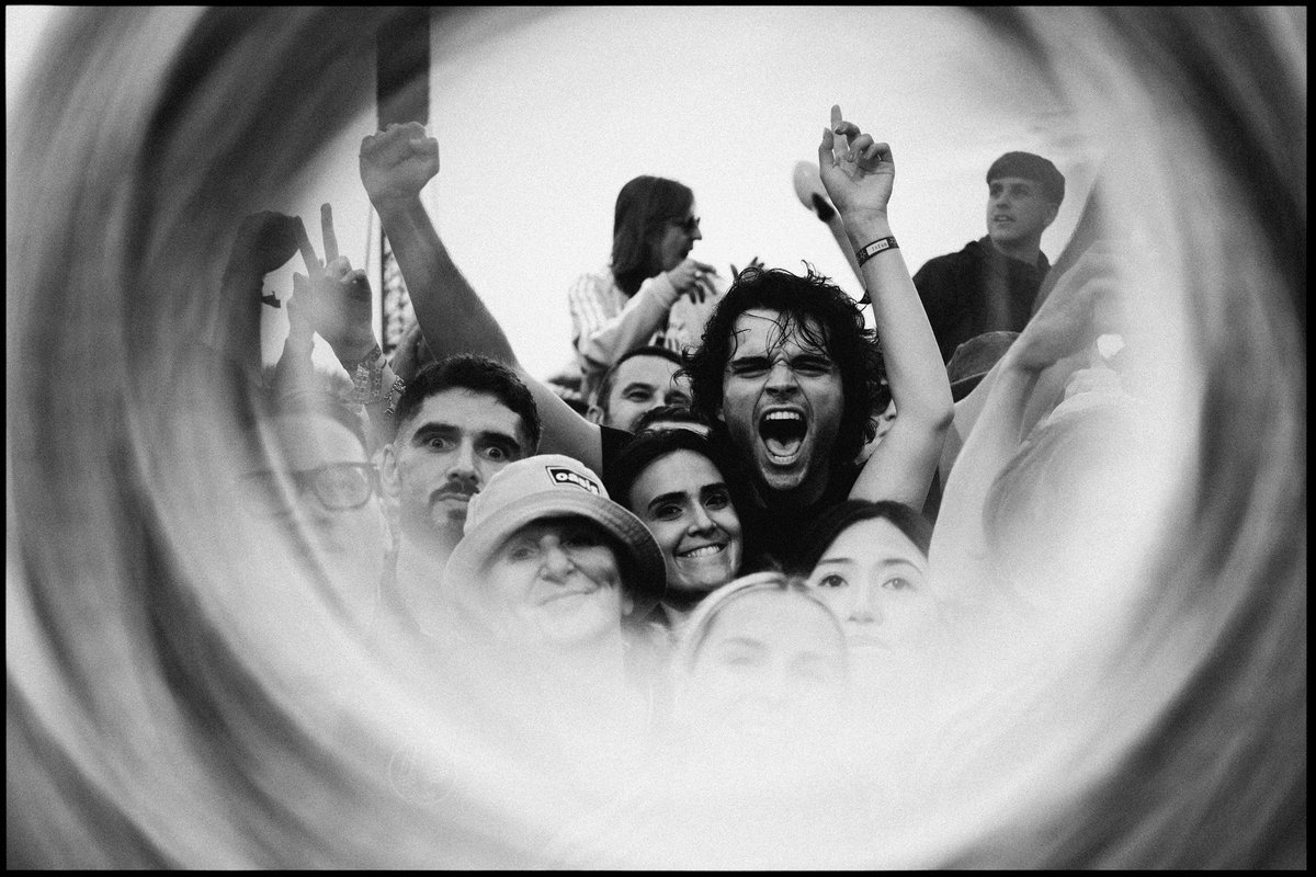 oasis's tweet photo. https://t.co/vpftHmBGSc
