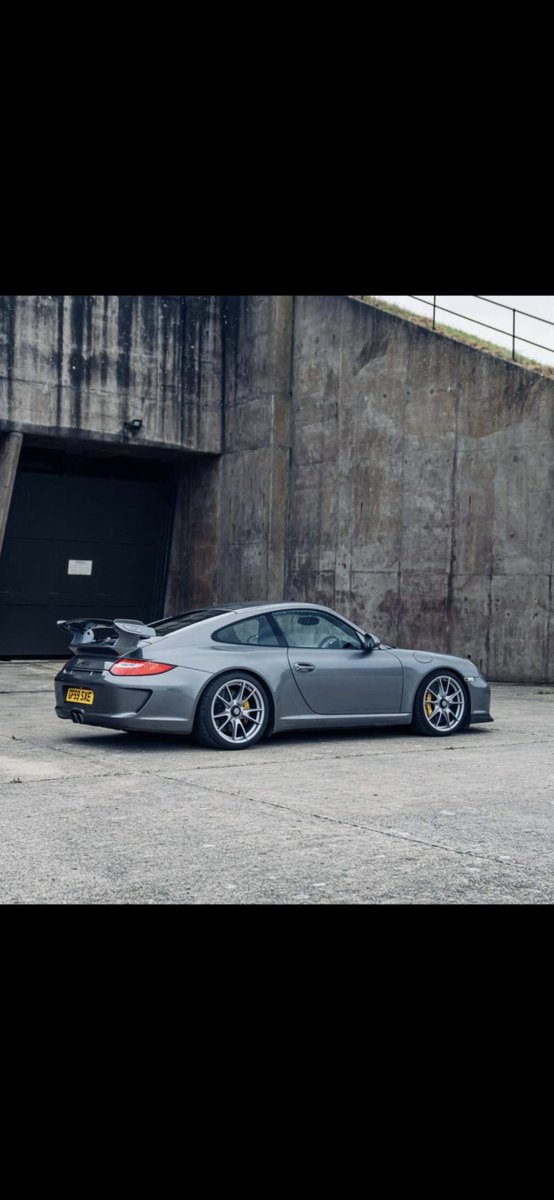 5hamil's tweet photo. Ok @Porsche @PorscheGB 
how about we change things up ? 

If the crypto community comes together and I raise the funds, can I count on you to Help source a 997 gt3? 👀

We can make a trip out of it to Stuttgart! 😎
🇩🇪 https://t.co/9WhJCZiEXY