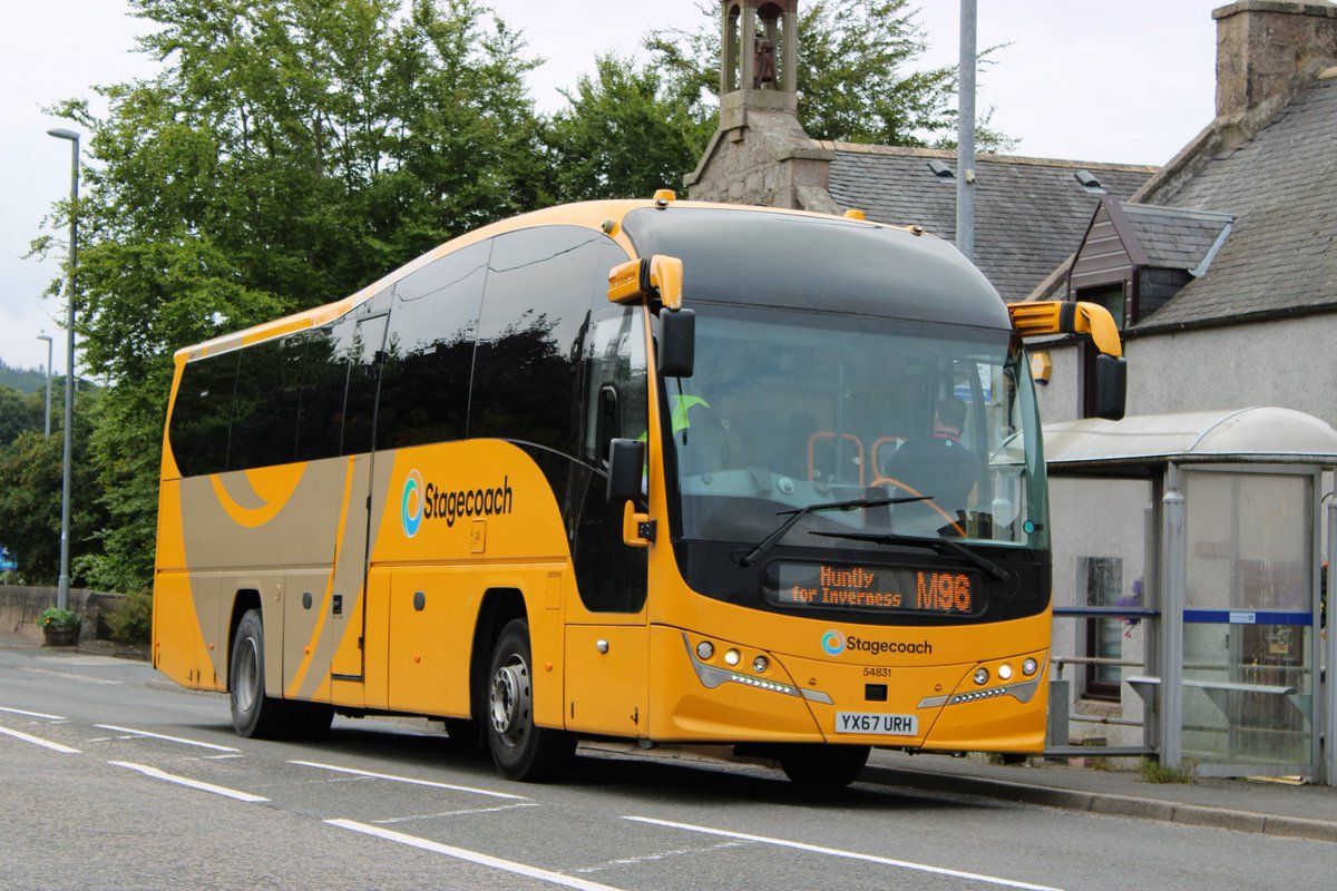 ScottishSoloFan's tweet photo. Stagecoach North Scotland Volvo B11R Plaxton Elite 54831 YX67 URH seen in Blackburn running service M96 to Inverness. https://t.co/Of2NP1xIfc