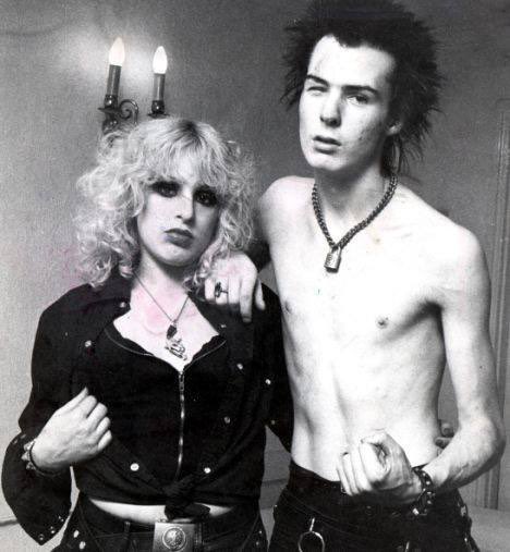 NYcheesy's tweet photo. OTD in 1986
The #AlexCox directed film 'Sid and Nancy' premiered in London starring;
#GaryOldman as Sid &amp; #ChloeWebb as Nancy https://t.co/os0cKAs6Tp