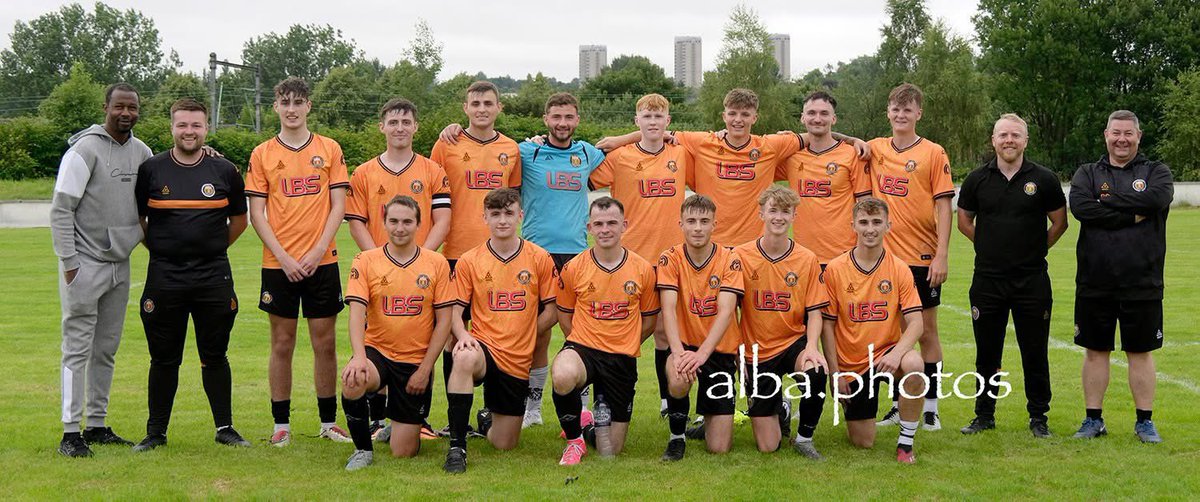 FortWilliamFC's tweet image. Yesterdays Fort squad including a special guest of none other than former Celtic and Nigeria defender, Efe Ambrose!
Many thanks to Alba Photos for their photography yesterday which you can find here
albaphotos.smugmug.com/Footballalba/F…