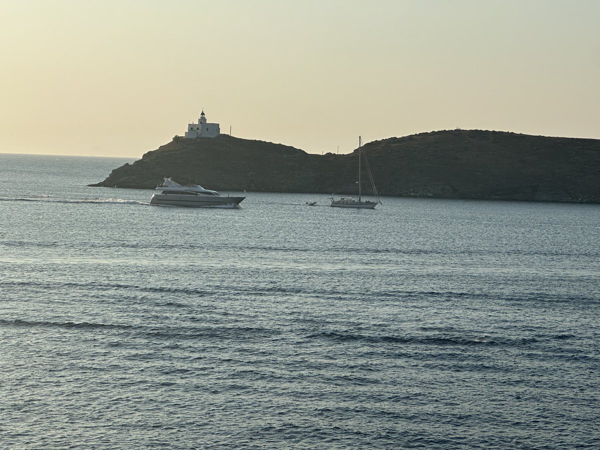 g_mountzios's tweet image. Aegean serenity 🇬🇷
