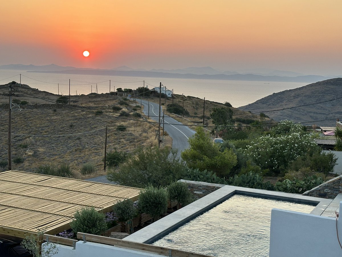 g_mountzios's tweet image. Aegean serenity 🇬🇷