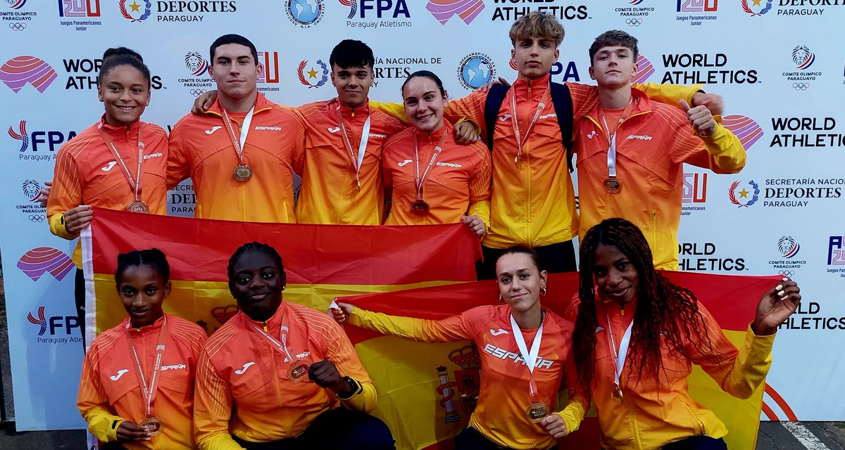 🏆 Sergio Granado medalla de oro y Elsa Parrilla medalla de plata en los Campeonatos Iberoamericanos sub1️⃣8️⃣ de Paraguay 🇵🇾🇪🇦 

🥇 Sergio en 1.500ml con récord de los campeonatos 
🥈 Elsa en lanzamiento de peso

📸 <a href="/atletismoRFEA/">atletismoRFEA</a>
