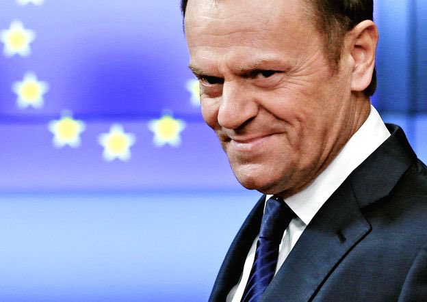 MichalCichy's tweet image. Jedno trzeba przyznać Donaldowi Tuskowi. Nikt inny nie potrafi tak jednoczyć Polaków jak on. Kibice zwaśnionych klubów porzucają swoje animozje. Różne środowiska maszerują ramię w ramię.
Tylko, że przeciwko niemu.