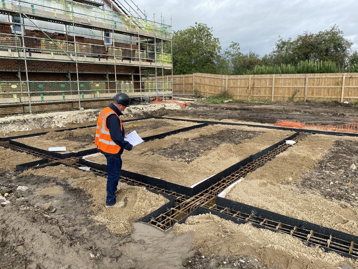NVQ Lvl 6 in Construction Contracting Operations Management feedback! ✨

"I was surprised by how straightforward &amp; engaging the process was, especially with the support of my assessor. He was helpful, quick to respond &amp; made everything feel manageable."

3btraining.com/nvqs/