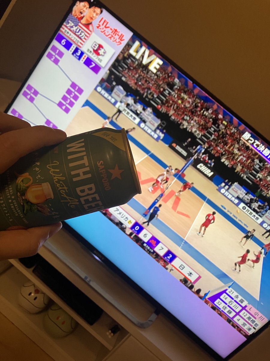 Mi_R_ai_xxx's tweet image. 今日は滑り込みで選挙行って、飲みながらネーションズリーグ🍺
頑張れ日本！🇯🇵