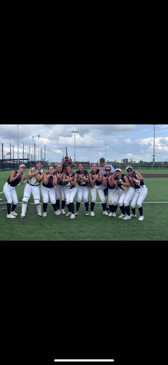Anna Comer (@anna_comer4542) on Twitter photo Last day of nationals. Our team is 4-2 and we are hoping to battle our way back into the ship today. Let’s give <a href="/TH_softball09/">Team Heat '09</a> one more championship! Last day of nationals. Our team is 4-2 and we are hoping to battle our way back into the ship today. Let’s give <a href="/TH_softball09/">Team Heat '09</a> one more championship!