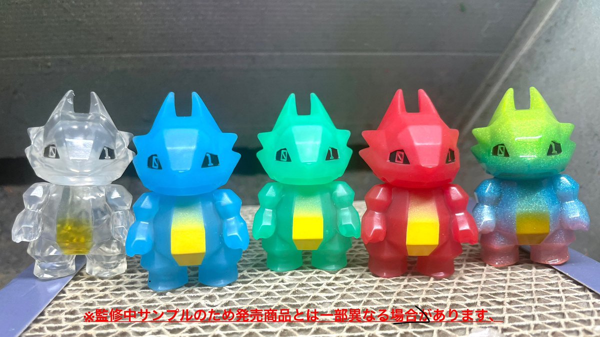 _nekorat's tweet image. VAG44で販売予定のサンプル展示の許可をメーカー様からいただきましたのでワンフェスで持って行きます!是非見に来てください🐉✨
※監修中なので一部異なる場合があります。
#ワンフェス2025s
#VAG
#ドラポリゴン
#ソフビ