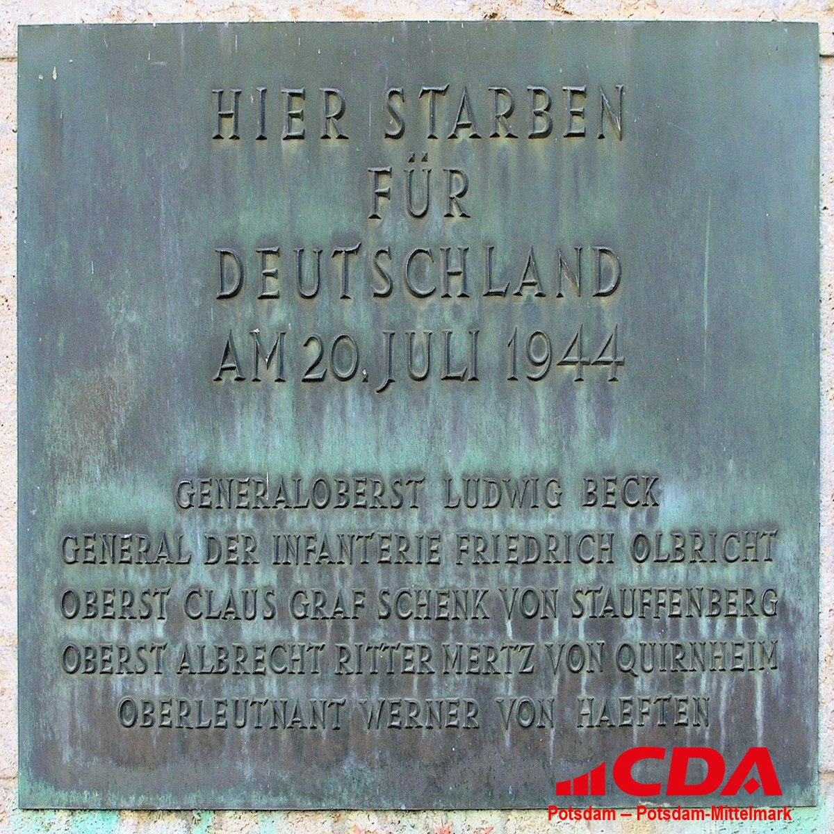CdaPotsdam's tweet image. Zum 81. Jahrestag erinnern wir uns an die Männer und Frauen des Widerstands vom 20. Juli 1944. Ihr Mut und ihre Taten sind auch heute noch eine Verpflichtung für uns! #gegendasvergessen🎗️#20Juli