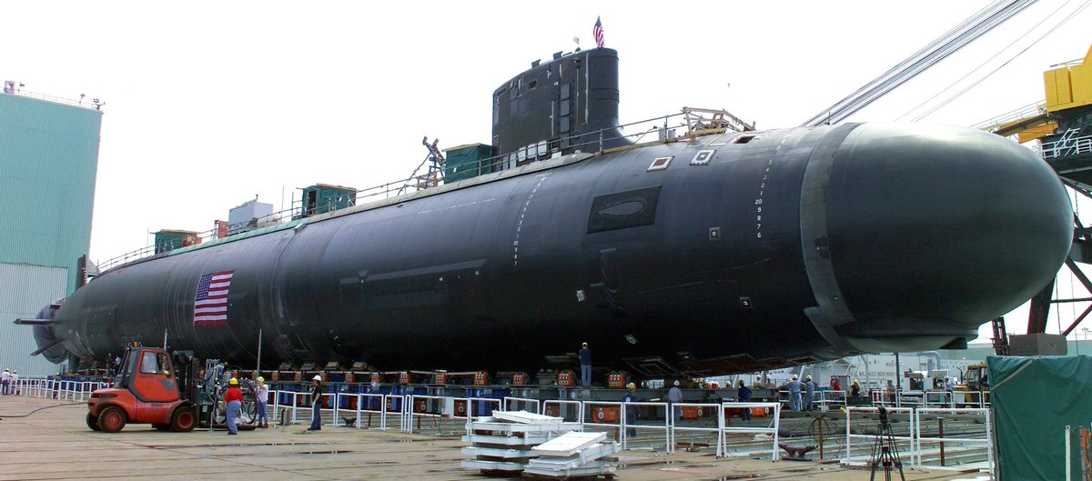 in the US there are 15000 individual companies who are collectively charged with building 3 nuclear power subs for the navy every year for ten years _
