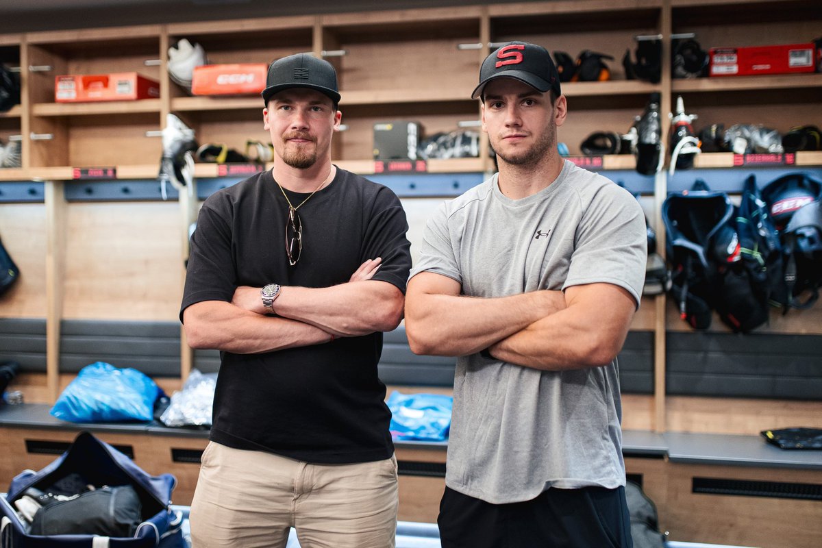 HCSpartaPraha's tweet image. Mikael Seppälä a Niko Seppälä dorazili společně na Spartu! 🇫🇮🛬 🇨🇿 @telhcz