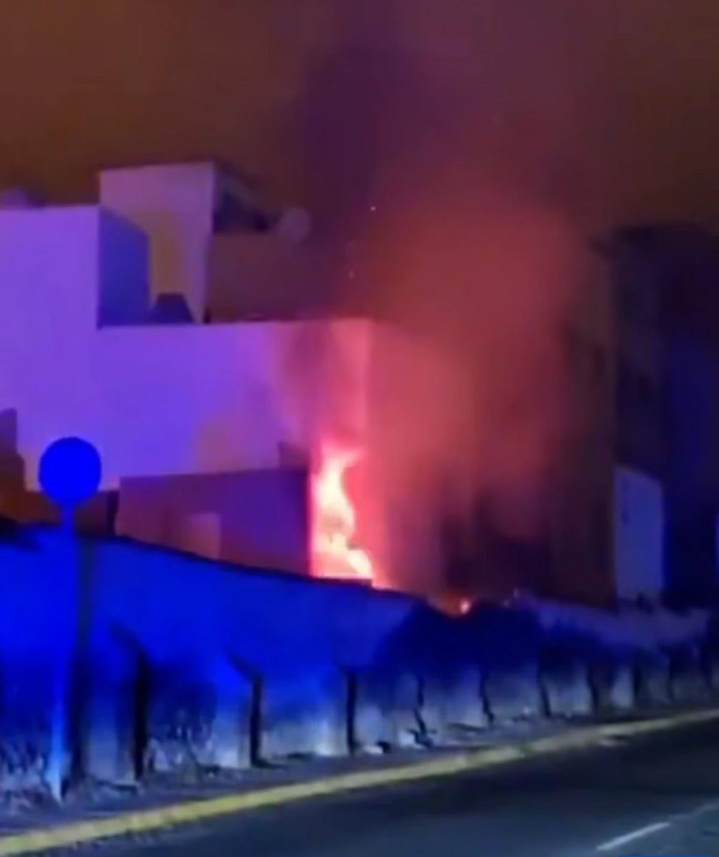 Moroccan Migrant Sets 17-Year-Old Girl On Fire in Gran Canaria

🇲🇦The attack occurred on Wednesday morning in a squat in the La Isleta neighbourhood of Las Palmas de Gran Canaria, Spain.

▪️The alleged attacker, identified by Spanish media as 20-year-old Abarrafia H., had arrived