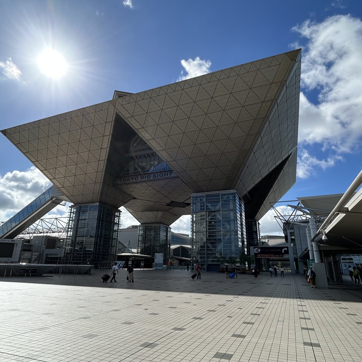 UMEZAWA_CRAFT's tweet image. #博物ふぇす 初日終了しました。ありがとうございました。
来場者も出展者もみなさん楽しそうで最高の空間でした!
明日は10時〜16時30分の開催です。
C-10(両日) kinoko-mono vs UME