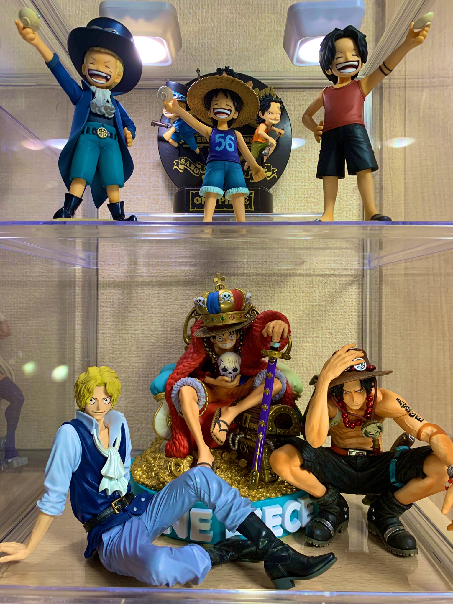 最新含む　フィギュア　13点まとめ売り　ワンピース　ドラゴンボール　名探偵コナン 084) 未開封 男コミ系 プライズ フィギュア まとめ ワンピース