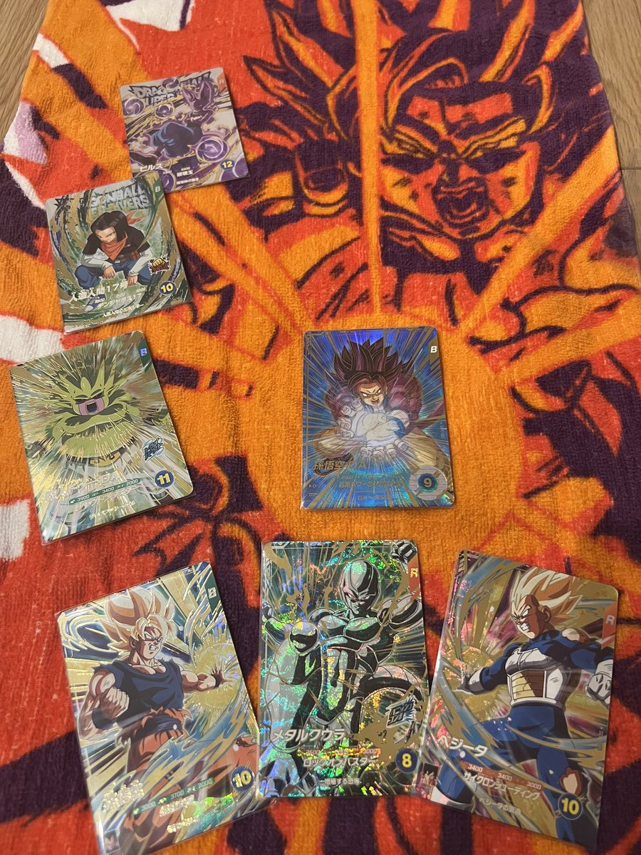 takap_sdv's tweet image. 今日もレンコしてしまった😅
目的のクウラ悟空ゲットできて良かった！
最後パラレル３択で悟空4も激アツ✨
大満足の2連休でした😆