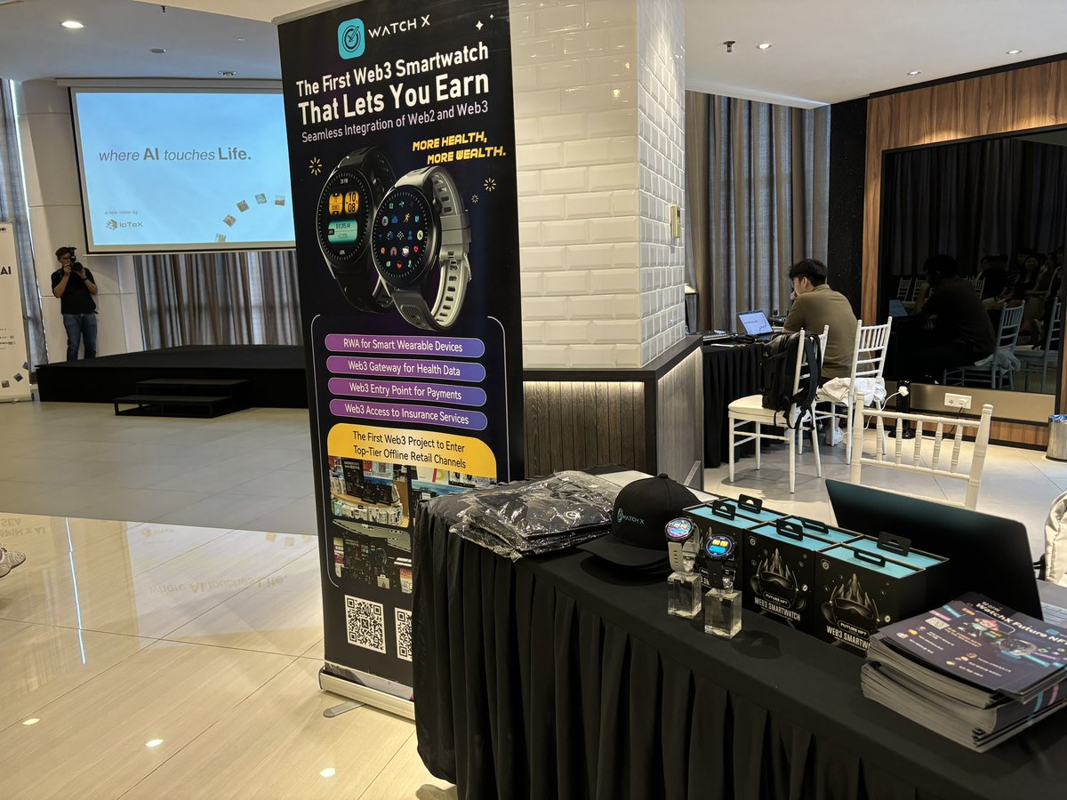 watchxnetwork's tweet image. 🚀 WatchX at Malaysia #BlockchainWeek!
We’re at DePIN+AI in SEA by at #DePIN+AI in SEA, hosted by @iotex_io at Malaysia Blockchain Week! 🌏
🔹 Seamless WEB2-WEB3 bridging
🔹 Health, payments & insurance
🔹 Your life, more efficient & secure
Come meet us & discover how DePIN…