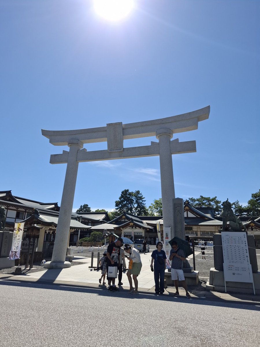 te_chi0cha's tweet image. 弾丸でしたが今回の旅で行きたいとこは一通り行けたので満足!
嚴島神社は友人も行きたがってたので本格的な観光旅行はまた後日……再び広島に来れる前に四国旅が入りそうだけど、今日は下見で今度はゆっくり日程組んで遊びます( ・`ω・´)