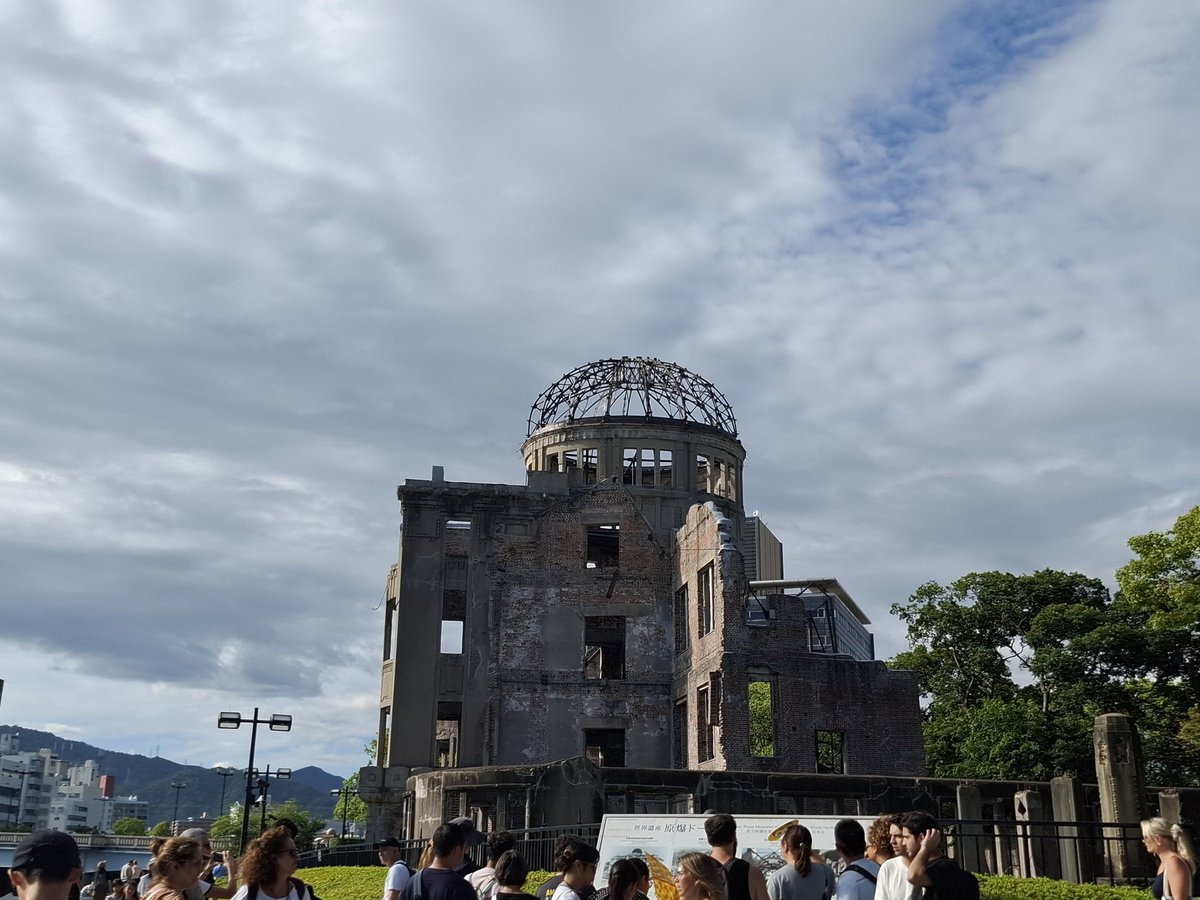 te_chi0cha's tweet image. 弾丸でしたが今回の旅で行きたいとこは一通り行けたので満足!
嚴島神社は友人も行きたがってたので本格的な観光旅行はまた後日……再び広島に来れる前に四国旅が入りそうだけど、今日は下見で今度はゆっくり日程組んで遊びます( ・`ω・´)