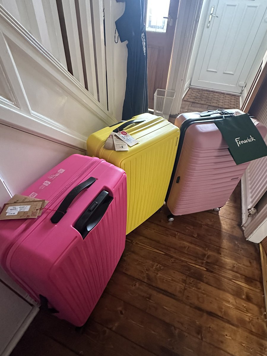 Up and about early today (well early for me). Shopping for suitcases - think we could have gone on holiday for the price these three cost us.