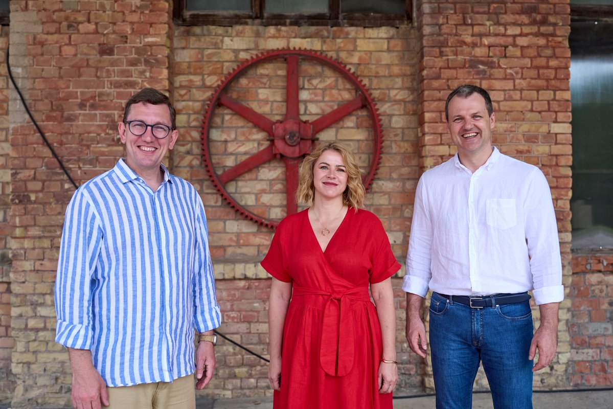 KristenMichalPM's tweet image. Grateful to explore the beautiful Latvia with you this weekend, @EvikaSilina and @g_paluckas.
Our informal leaders' summer gathering is a nice tradition that strengthens our unity, trust and cooperation.
Let’s keep the Baltic bond strong! 🇪🇪🇱🇻🇱🇹