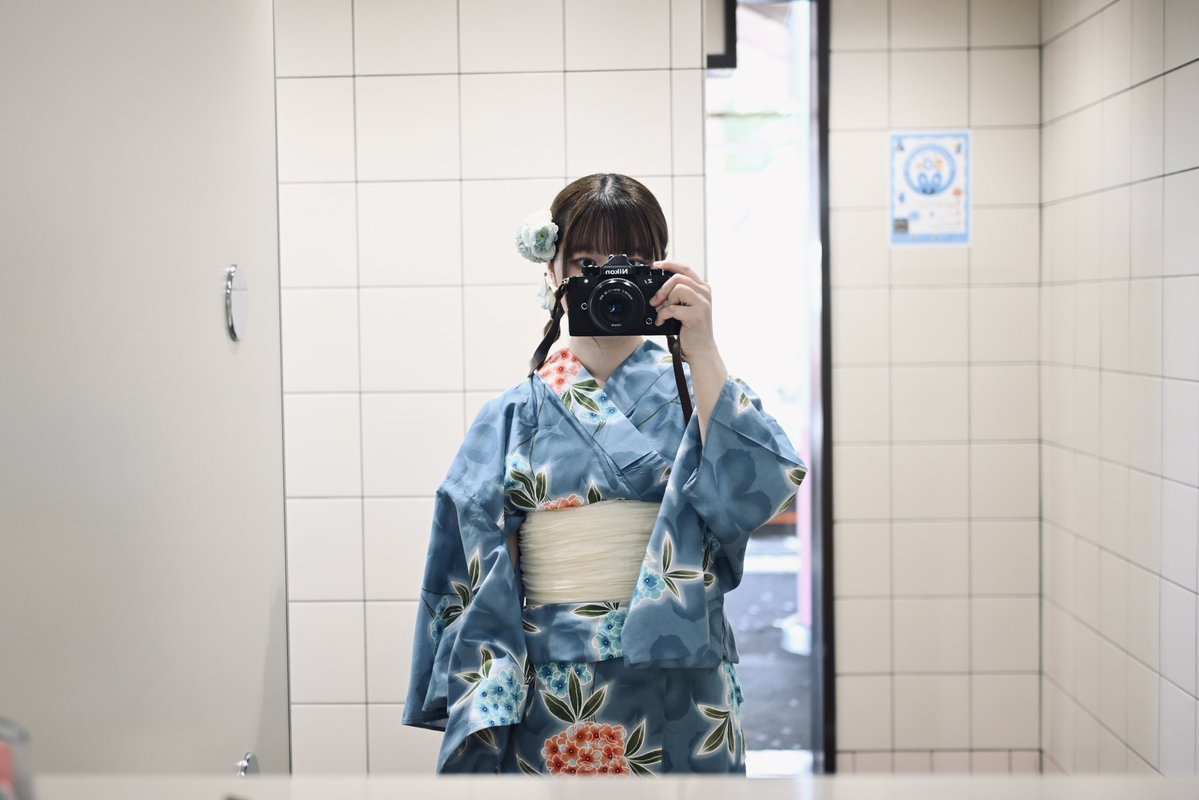 it____00's tweet image. 今年初めての浴衣を着れて嬉しい👘