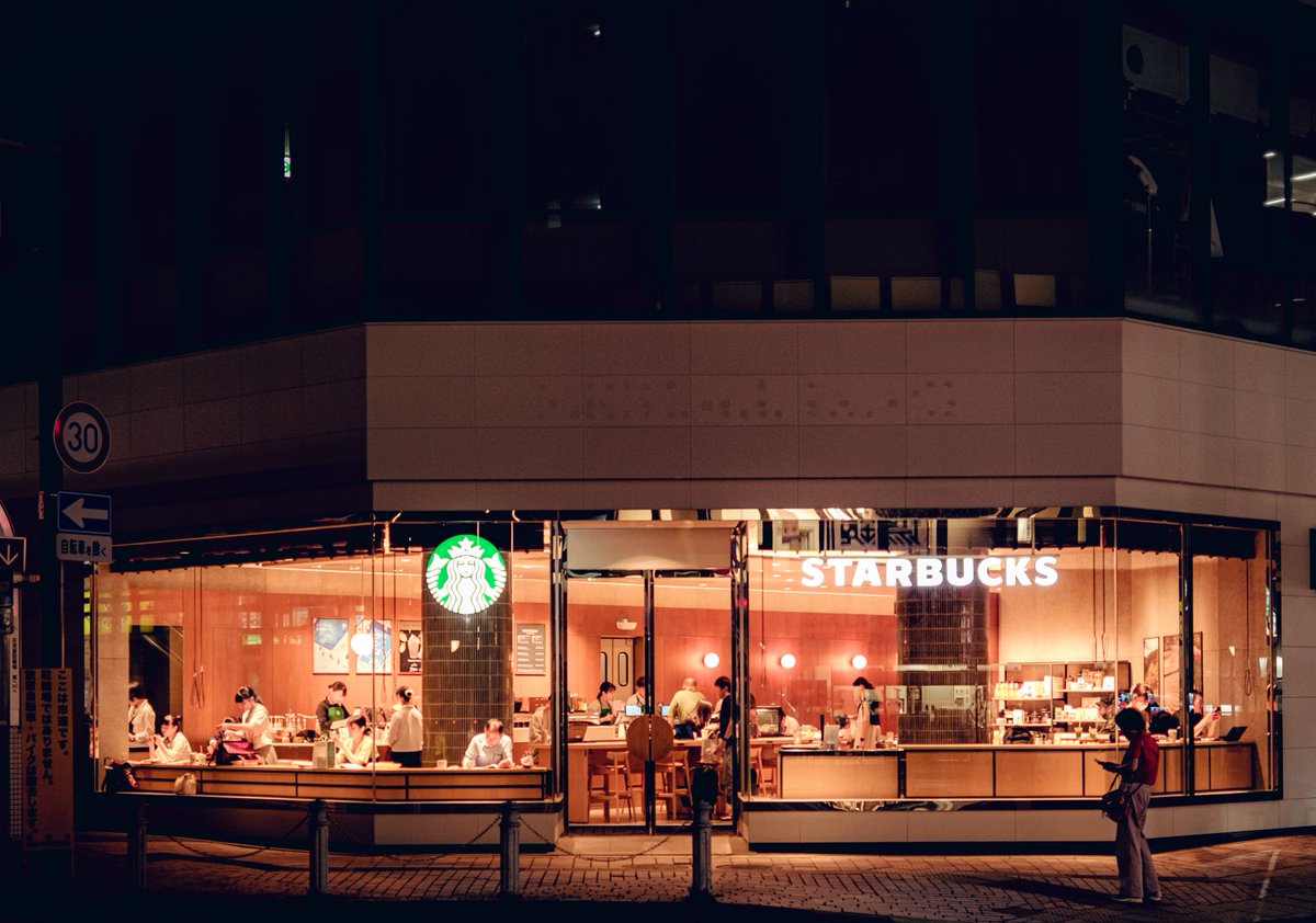 SRGRZ6's tweet image. #streetphotography  #夜スナ
