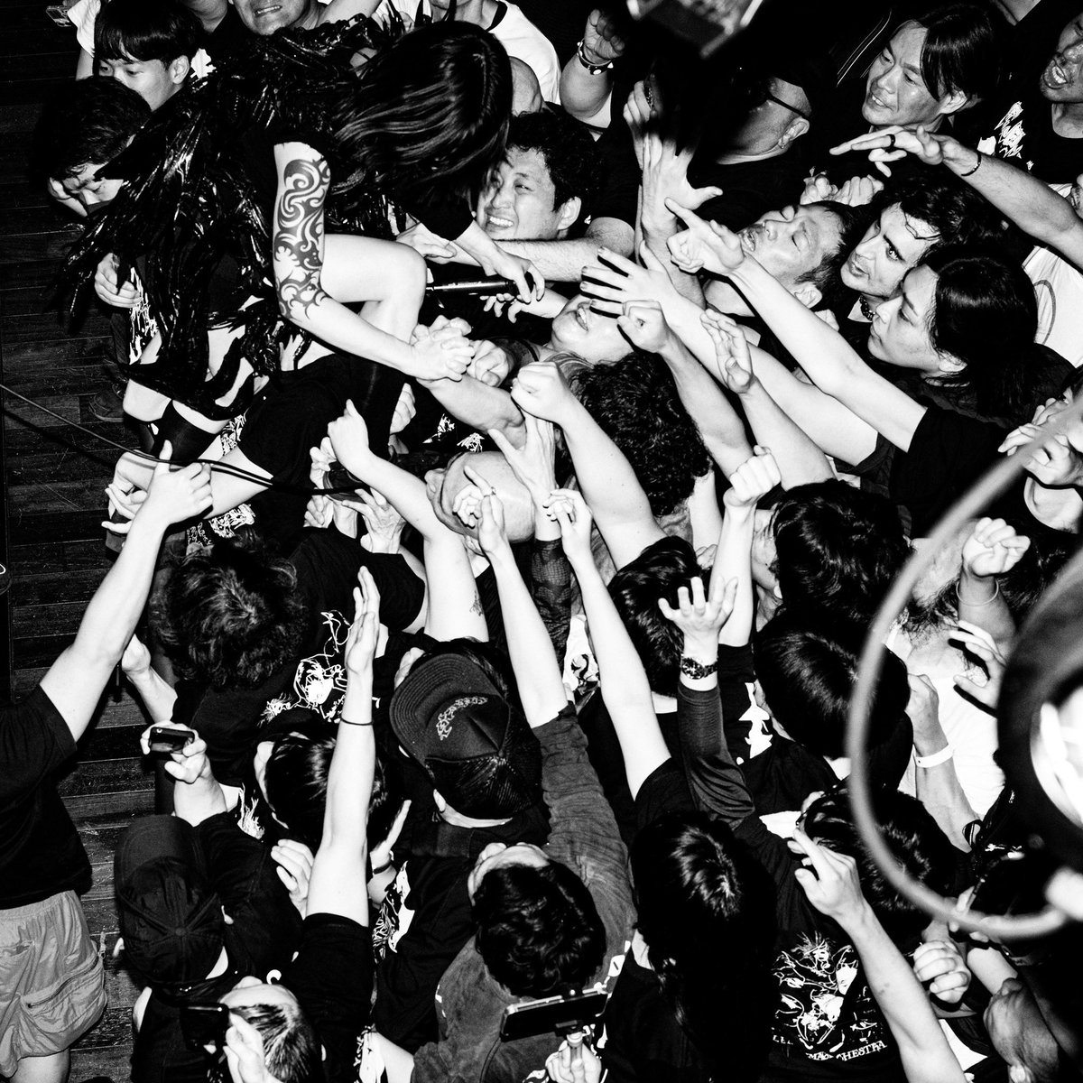 magic0rchestra's tweet image. VMOのChanneling lurking demonsの大阪versionは7/25にコンパスにて😈
大阪初披露新曲を2個やるのでお楽しみに🪽ウィーンから友達もDJ参加
チケット、詳細👇
t.livepocket.jp/e/vmo0725