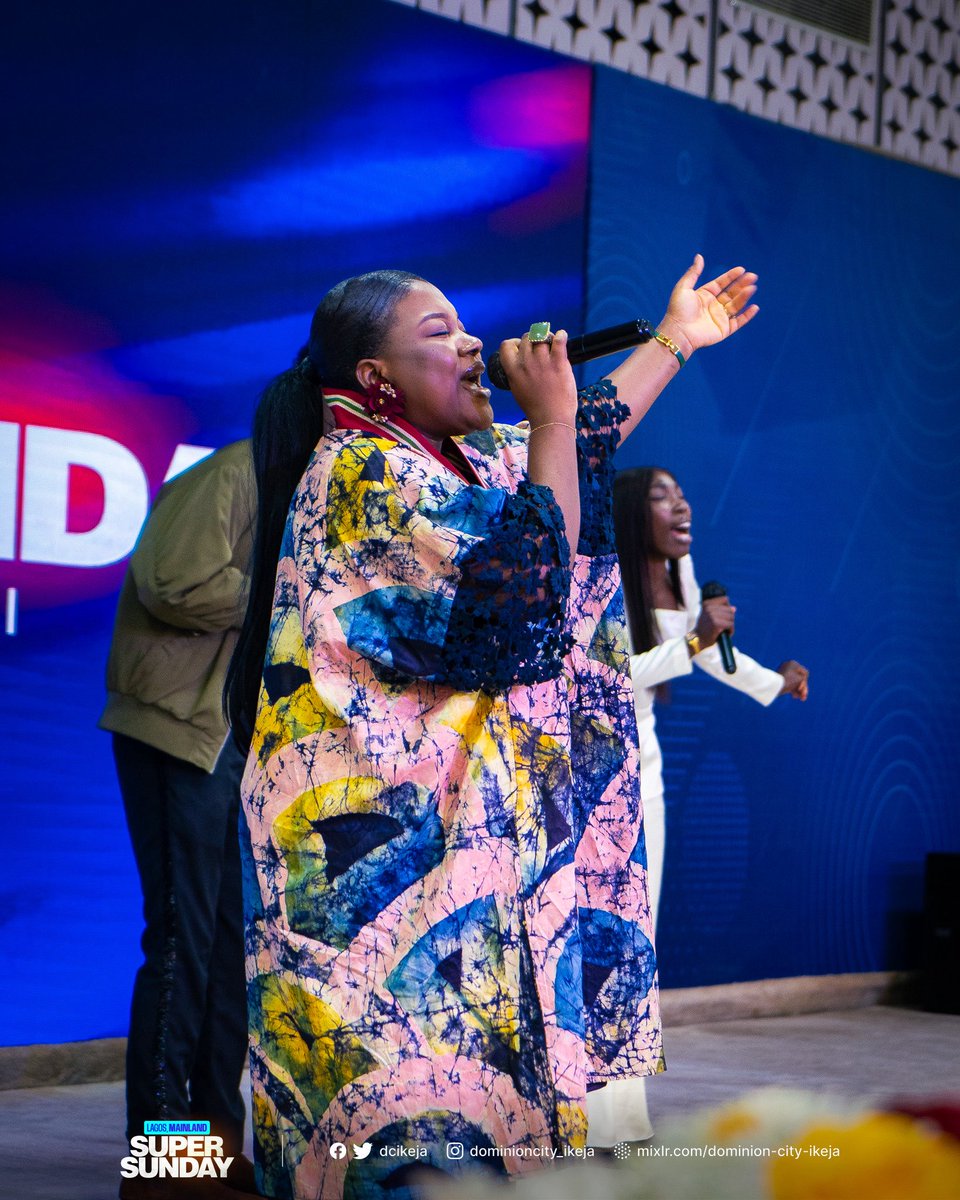 dcikeja's tweet image. Minister Sunmisola Agbebi @sunmisola_agbeb ushering us into deep throne room worship, a moment soaked in the tangible presence of God.
God is not just real, He’s present.
#worship
#sunmisolaagbebi
#mainlandcombinedservice
#DCService