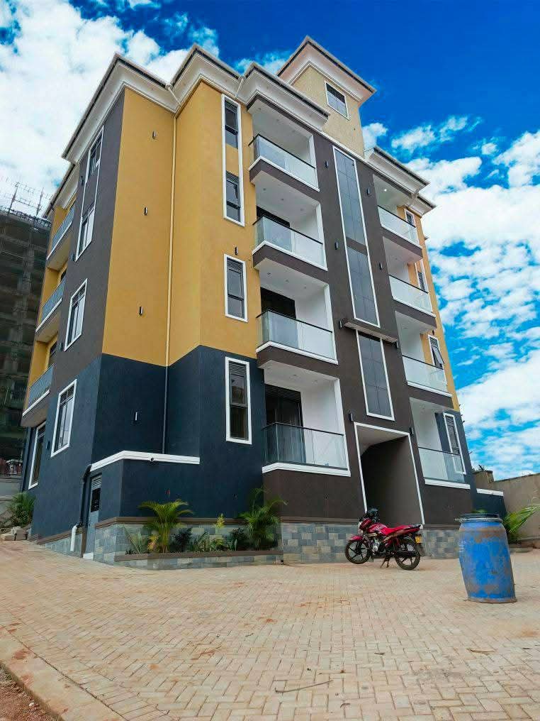 TrustPropertyUg's tweet photo. Apartment for Salé
       located in #Kisaasi_ Kampala ugx
12units double room self continued
Monthly income  ( 12Million Per month  ) 
Selling price  (  1.3billion ) negotiate 
           for more details  
👆Call WhatsApp 0754133332/
0777-555920 https://t.co/dsija0aQ37