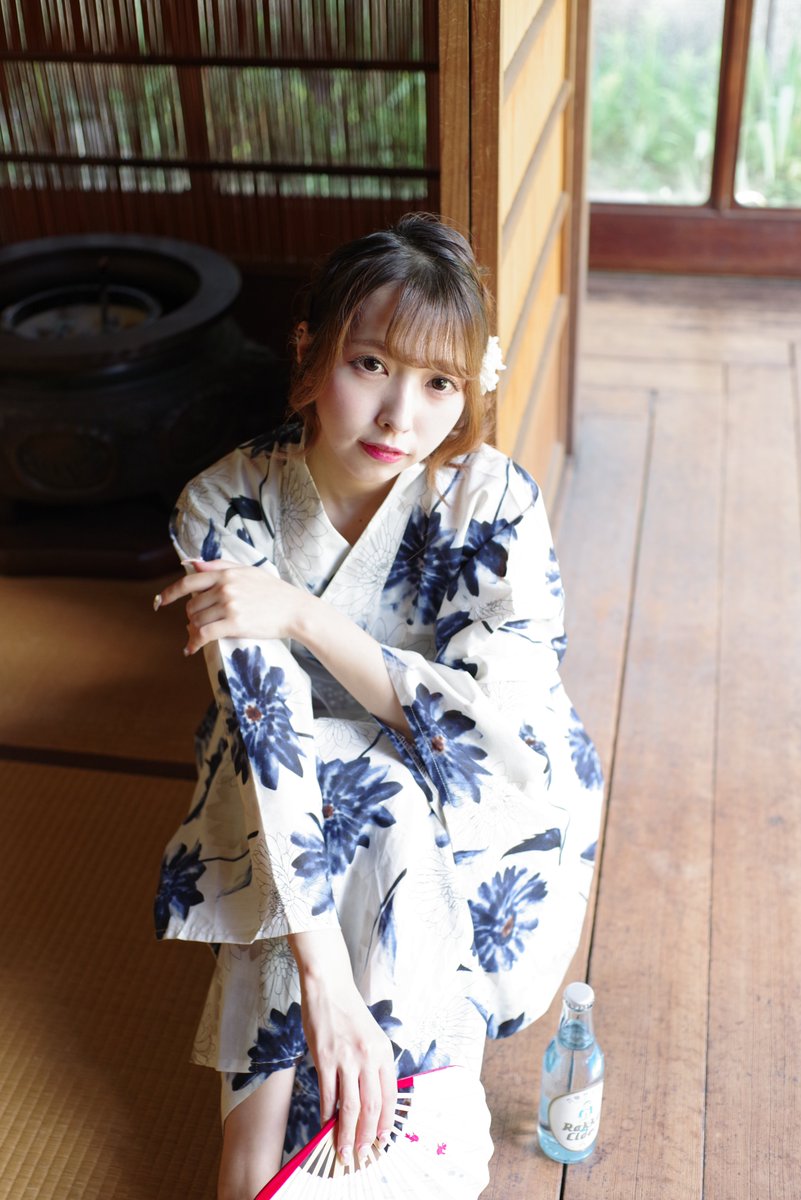 kimura02101's tweet image. 古民家・浴衣撮影会、今年は2回参加します。
去年と違うアングルを心掛けた。
モデル:あやぽよさん @ayapoyo_colors
#ロケ #ロケ撮影 #ポートレート #ポートレート撮影 #ポートレート好きな人と繋がりたい
#浴衣 #浴衣コーデ #和装 #yukata #浴衣ポートレート