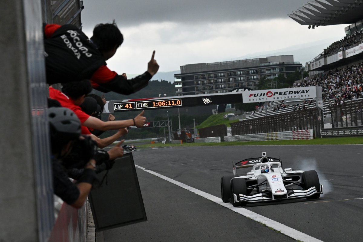JamieKlein_'s tweet image. Paid JRI subscribers can look forward to some exclusive content in the coming days, but for now, here&apos;s a free recap of an instant #SFormula classic at Fuji: api.omarshehata.me/substack-proxy…