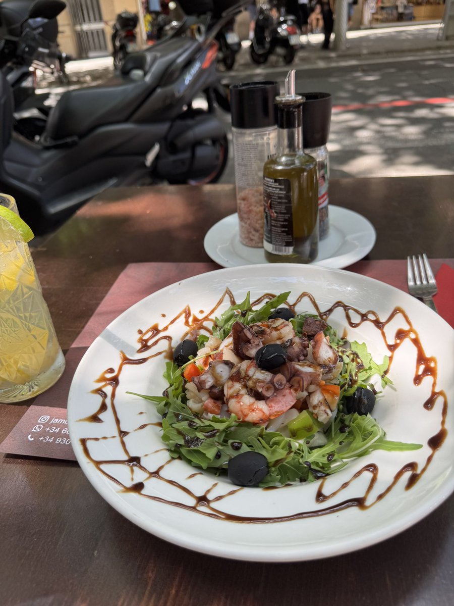 Jayden ๐ผ (@crossing_panda) on Twitter photo GM from Barcelona ๐ช๐ธ
> Few meetings lined up for Genome
> Meeting frens
> Eating tapas w/ <a href="/JasoNFT_/">Jason ๐ช powerlifter.eth</a>
Amazing city & energy so far! Looking forward to the stay.
Anyone have any recommendations? GM from Barcelona ๐ช๐ธ
> Few meetings lined up for Genome
> Meeting frens
> Eating tapas w/ <a href="/JasoNFT_/">Jason ๐ช powerlifter.eth</a>
Amazing city & energy so far! Looking forward to the stay.
Anyone have any recommendations?