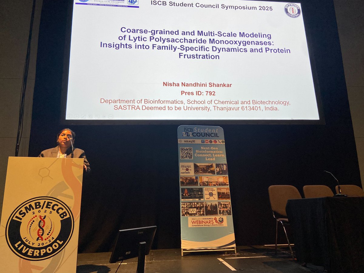 iscb_scs's tweet image. Nisha Nandhini Shankar takes the #SCS2025 stage to share her work on coarse-grained & multi-scale modeling, decoding family-specific dynamics of lytic polysaccharide monooxygenases, with peek into protein frustration.
P.S. Because even proteins have their own kind of stress 😅